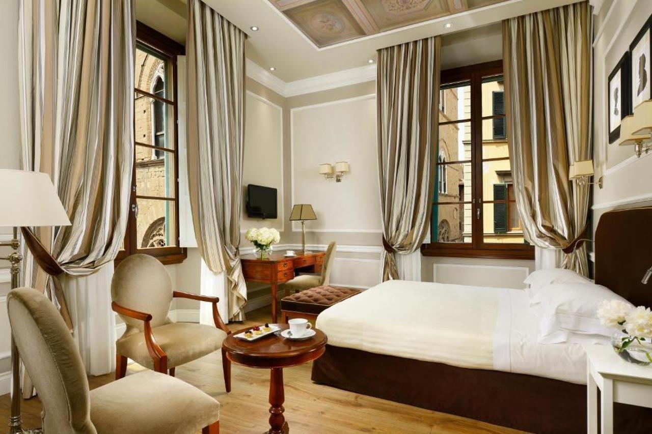 Fh55 Hotel Calzaiuoli Florencja Zewnętrze zdjęcie